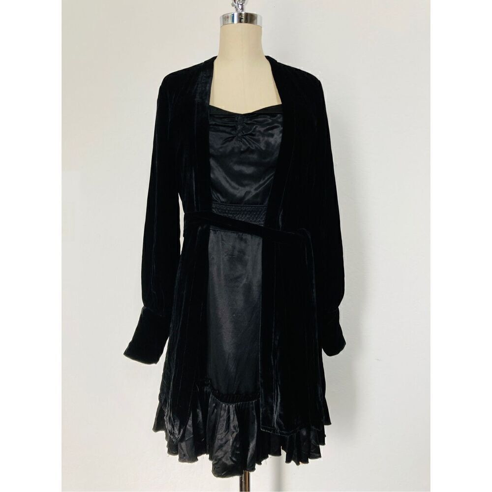 NEW CHASeR Women’s M Black Velvet Blouson Sleeve Kimono Jacket